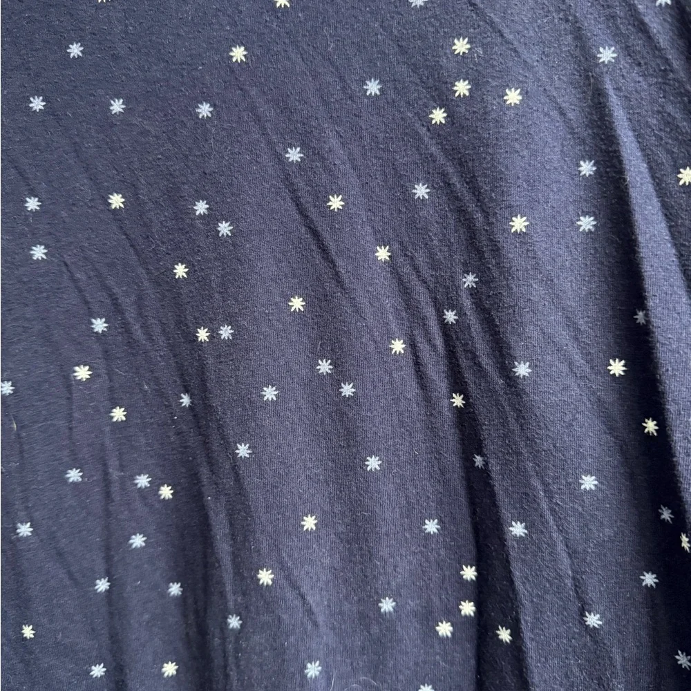 Women’s plus nightgown - Picture 2 of 3